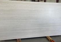 PORCELAIN TRAVETINE IVORY