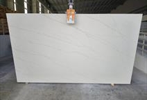 CALACATTA BEIGE LIGHTNING SUPER JUMBO